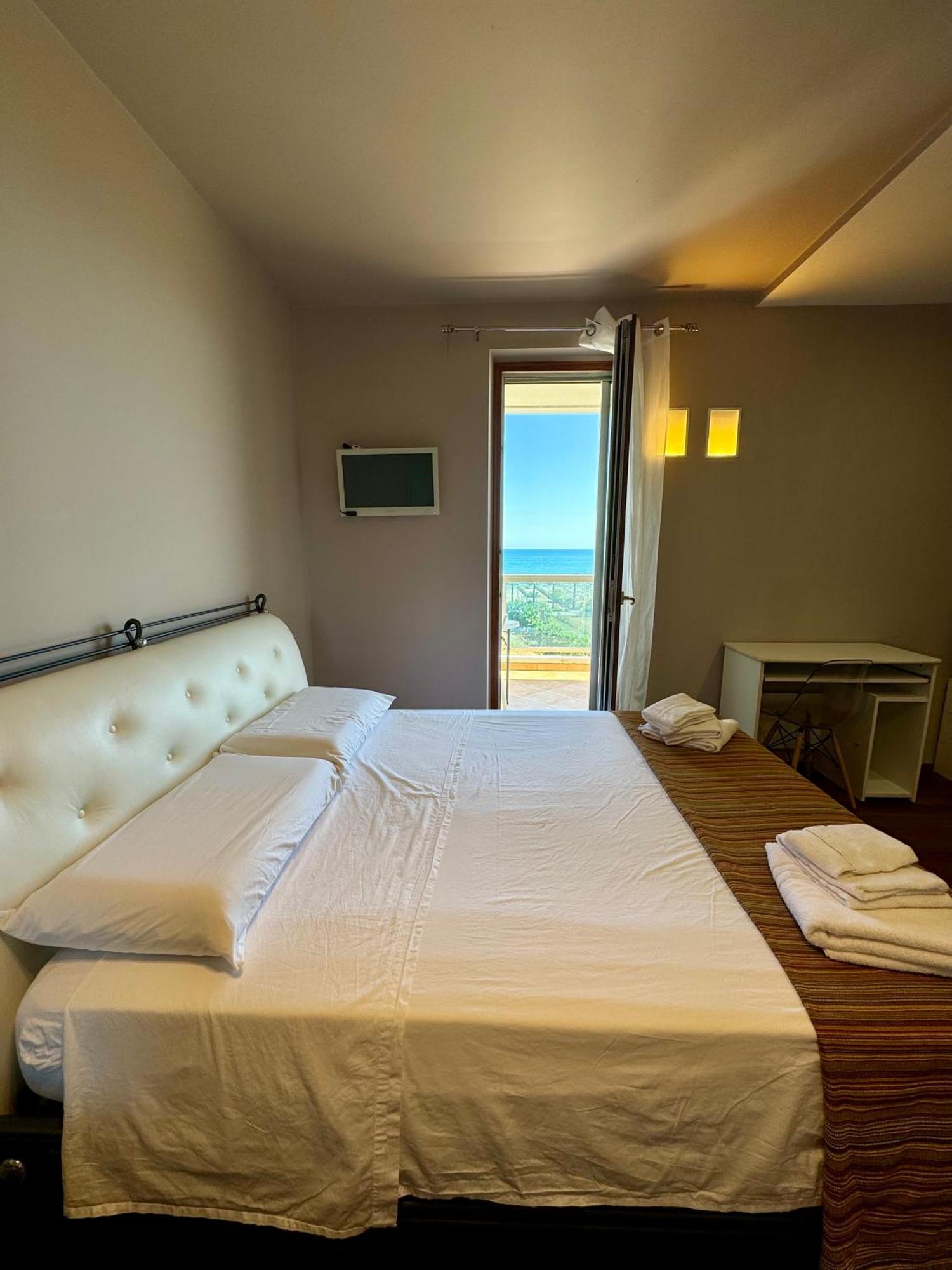 B&B L'Orizzonte Barletta Exteriér fotografie